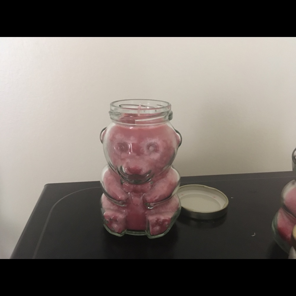 Pink happy bear